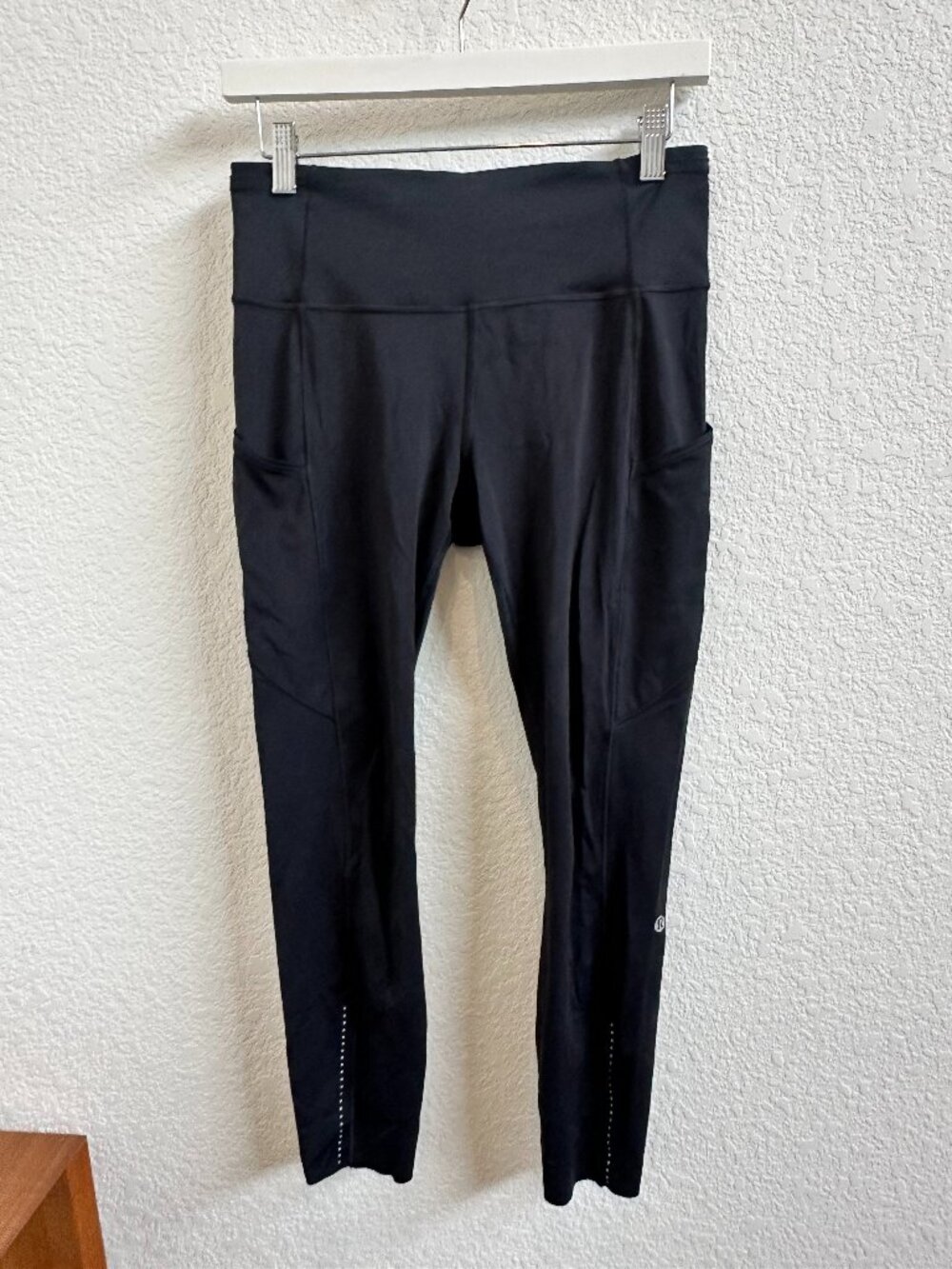 Lululemon Black Leggings, Running leggings, reflectors, 8